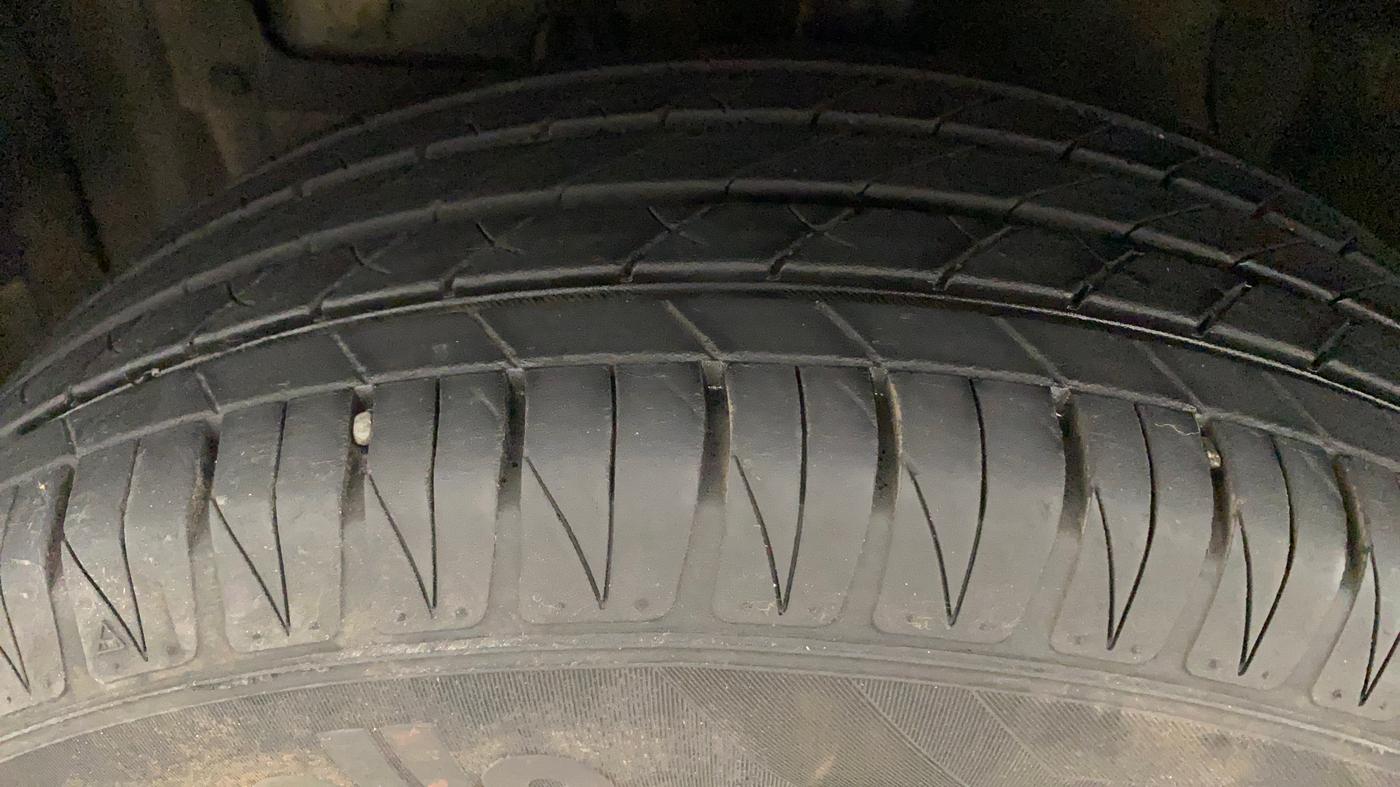 2021 Toyota URBAN CRUISER HIGH GRADE MT, Petrol, Manual, 16,303 km, Left Front Tyre Tread
