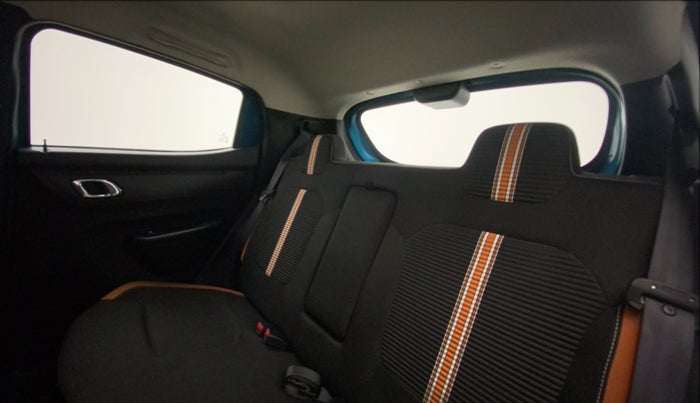 2021 Renault Kwid CLIMBER 1.0 AMT (O), Petrol, Automatic, 53,540 km, Right Side Rear Door Cabin