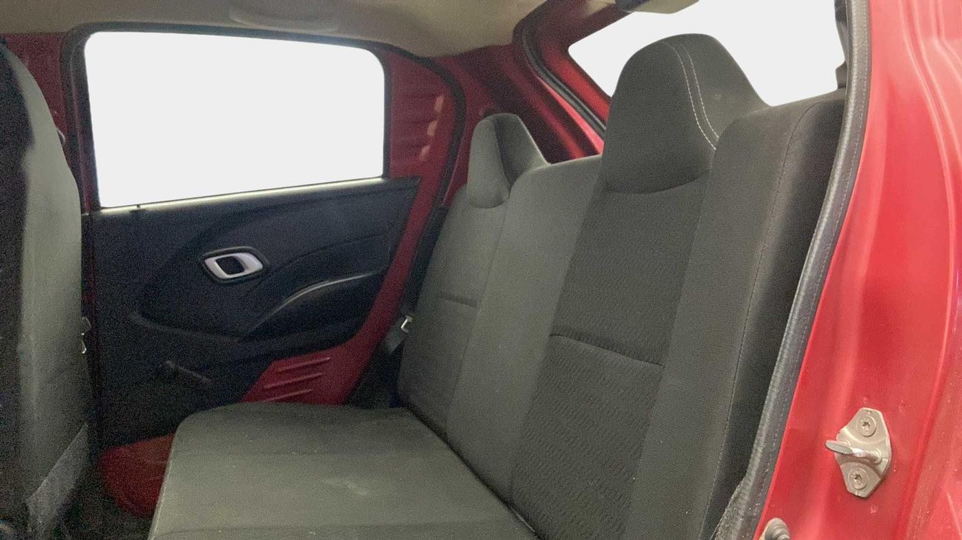 2018 Datsun Redi Go T (O), Petrol, Manual, 30,406 km, Right Side Rear Door Cabin