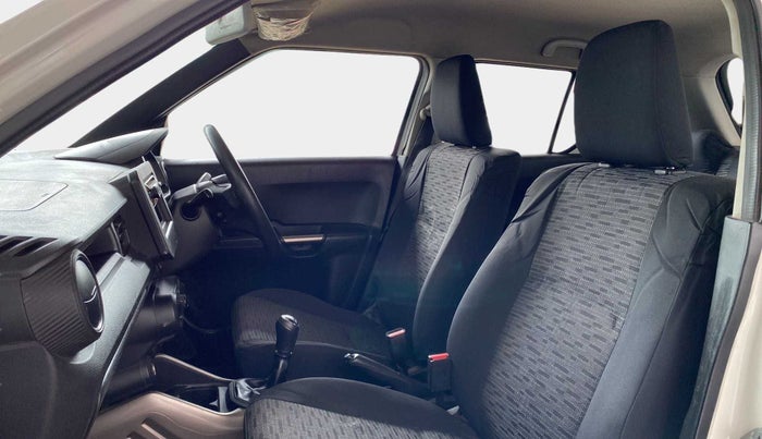 2017 Maruti IGNIS SIGMA 1.2, Petrol, Manual, 51,772 km, Right Side Front Door Cabin
