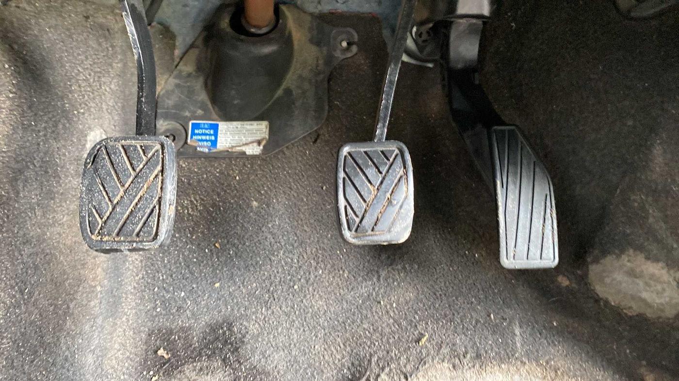 2017 Maruti IGNIS SIGMA 1.2, Petrol, Manual, 51,772 km, Pedals