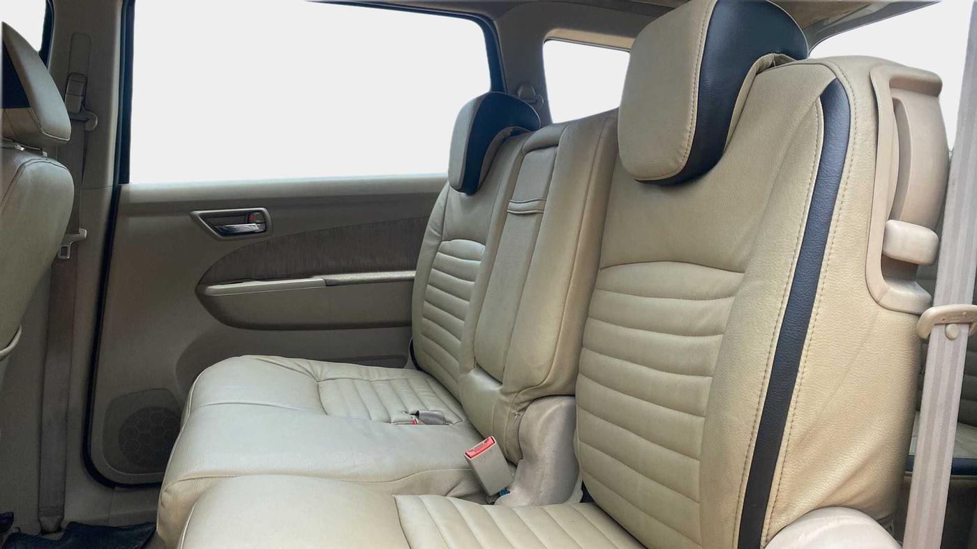 2013 Maruti Ertiga ZXI, Petrol, Manual, 92,460 km, Right Side Rear Door Cabin