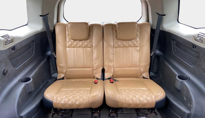 2018 Mahindra XUV500 W11 AT, Diesel, Automatic, 87,907 km, Third Seat Row ( optional )
