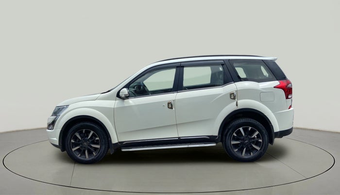2018 Mahindra XUV500 W11 AT, Diesel, Automatic, 87,907 km, Left Side