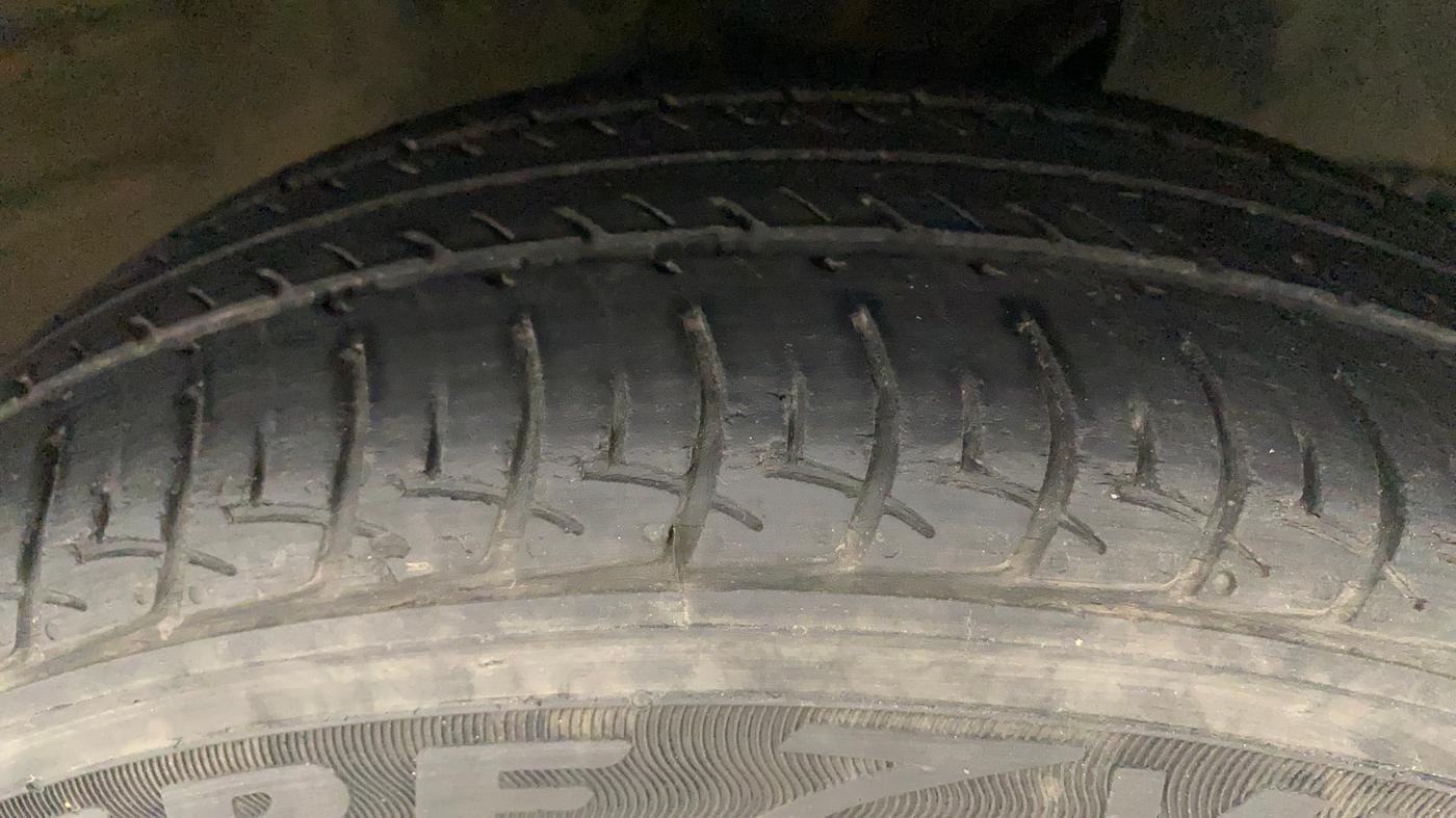2020 Maruti New Wagon-R ZXI 1.2, Petrol, Manual, 35,706 km, Right Front Tyre Tread