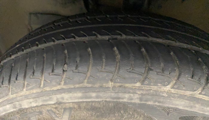 2020 Maruti New Wagon-R ZXI 1.2, Petrol, Manual, 35,706 km, Left Front Tyre Tread