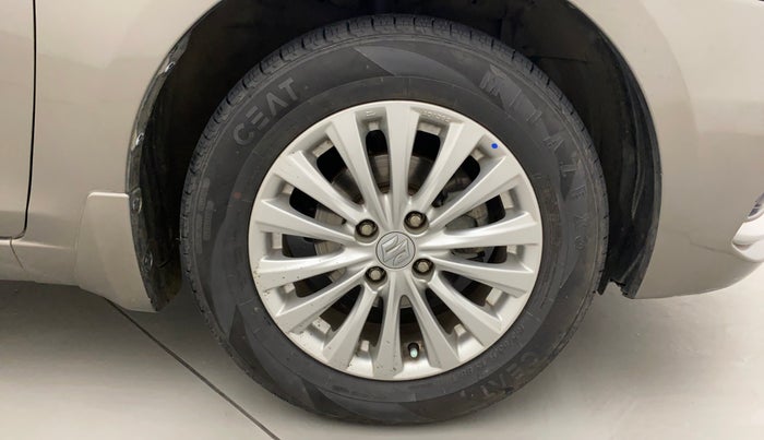 2022 Maruti Ciaz ZETA 1.5 SHVS MT PETROL, Petrol, Manual, 46,547 km, Right Front Wheel