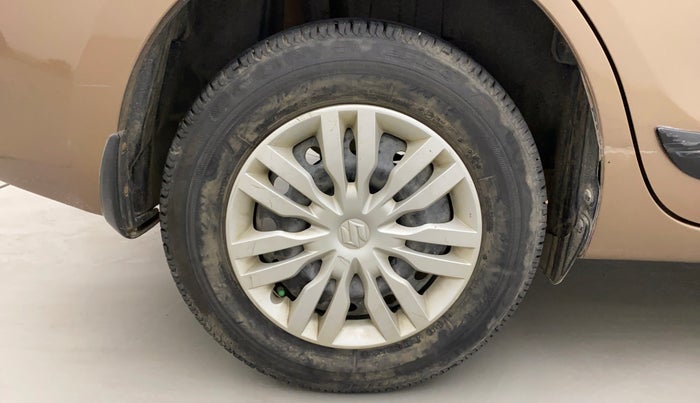 2018 Maruti Dzire VXI, Petrol, Manual, 30,781 km, Right Rear Wheel