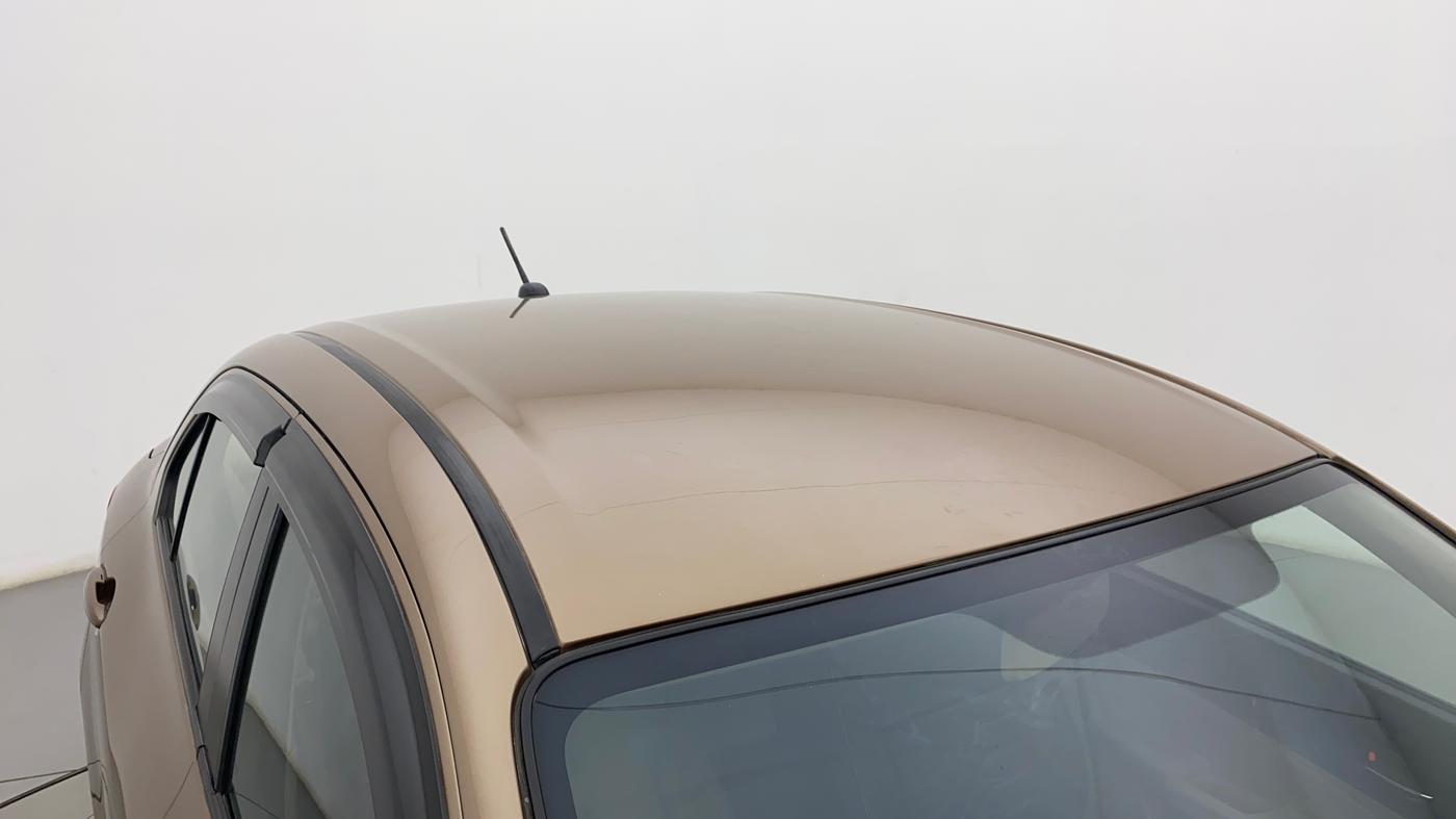 2018 Maruti Dzire VXI, Petrol, Manual, 30,781 km, Roof