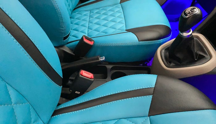 2019 Hyundai Grand i10 SPORTZ 1.2 KAPPA VTVT, Petrol, Manual, 52,756 km, Gear Lever