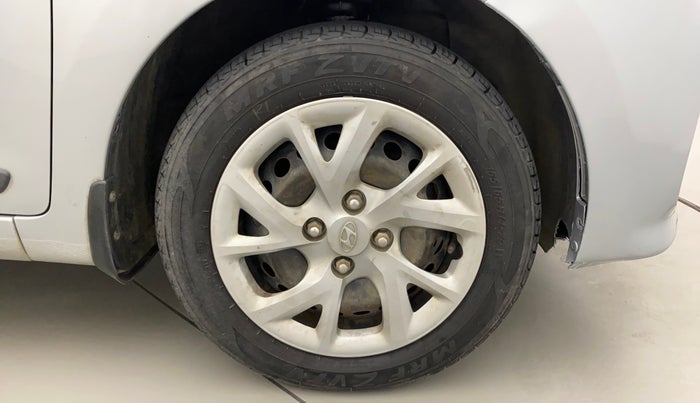 2019 Hyundai Grand i10 SPORTZ 1.2 KAPPA VTVT, Petrol, Manual, 52,756 km, Right Front Wheel