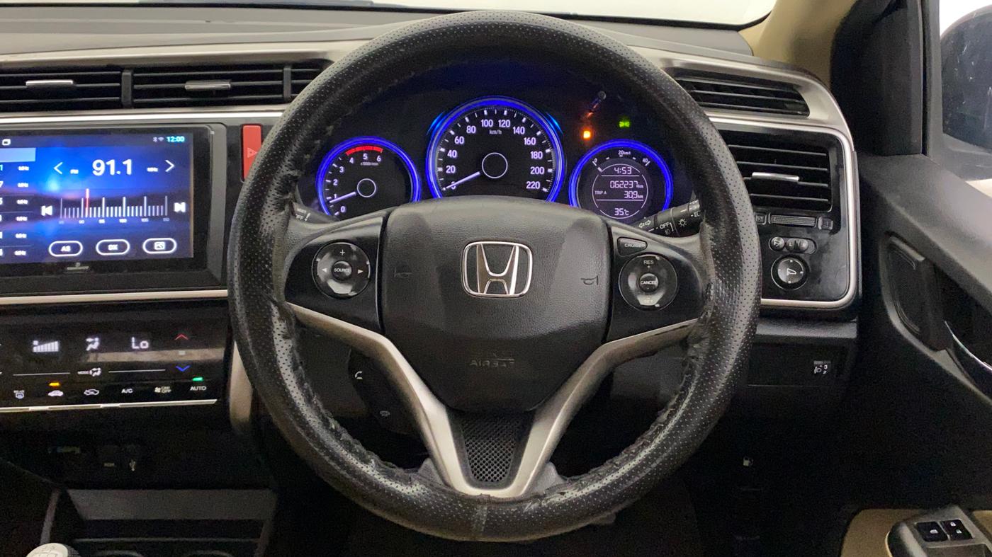 2015 Honda City 1.5L I-DTEC V, Diesel, Manual, 62,237 km, Steering Wheel Close Up