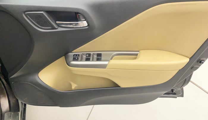 2015 Honda City 1.5L I-DTEC V, Diesel, Manual, 62,237 km, Driver Side Door Panels Control