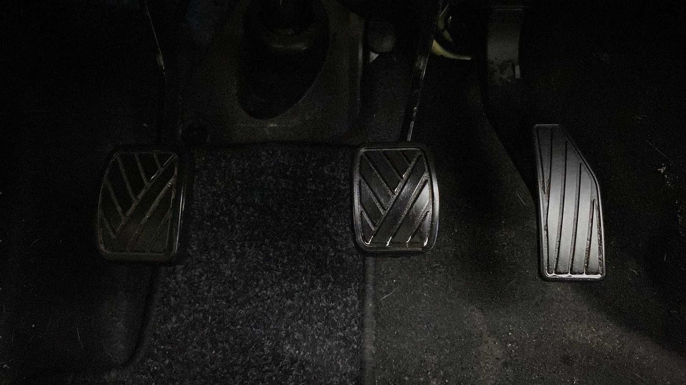 2019 Maruti IGNIS DELTA 1.2, Petrol, Manual, 51,244 km, Pedals