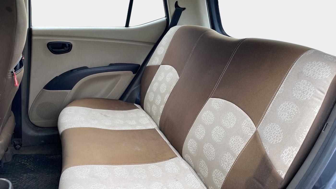 2014 Hyundai i10 MAGNA 1.1, Petrol, Manual, 50,220 km, Right Side Rear Door Cabin