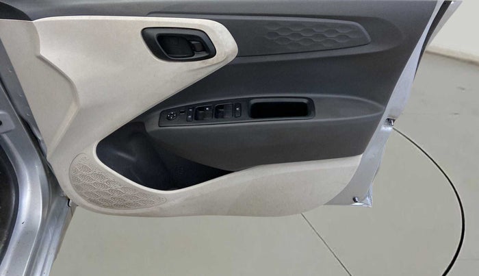 2021 Hyundai AURA S 1.2, Petrol, Manual, 30,058 km, Driver Side Door Panels Control