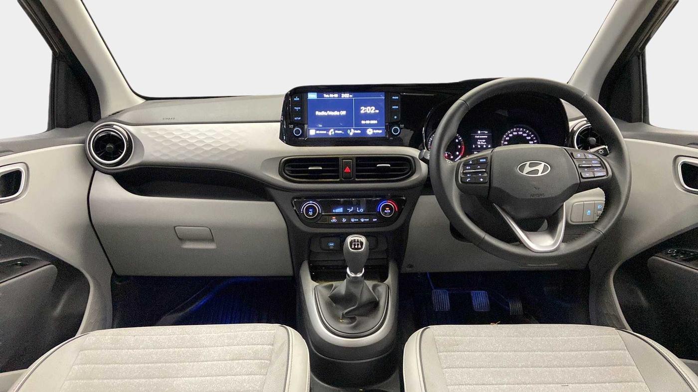 2023 Hyundai GRAND I10 NIOS ASTA 1.2 KAPPA VTVT, Petrol, Manual, 2,850 km, Dashboard