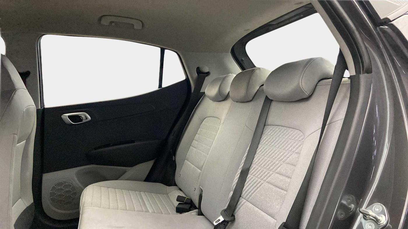 2023 Hyundai GRAND I10 NIOS ASTA 1.2 KAPPA VTVT, Petrol, Manual, 2,850 km, Right Side Rear Door Cabin