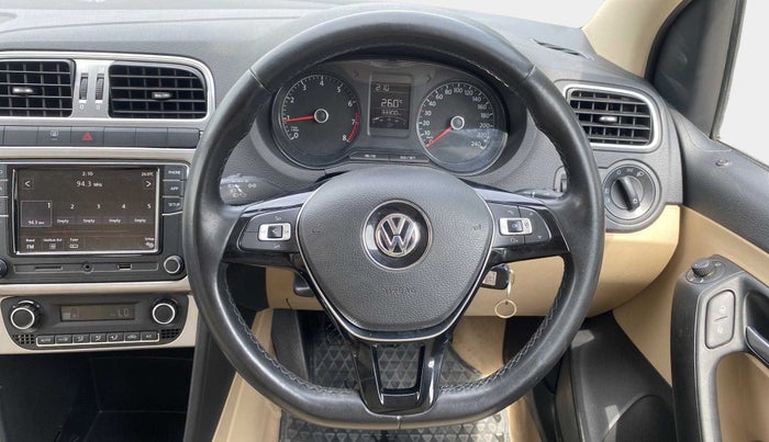 2017 Volkswagen Ameo HIGHLINE1.2L PLUS 16 ALLOY, Petrol, Manual, 33,291 km, Steering Wheel Close Up