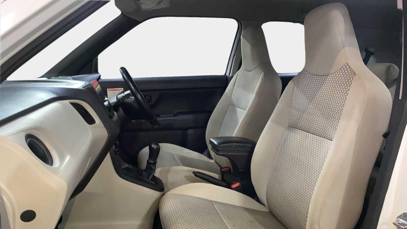 2020 Maruti New Wagon-R LXI CNG 1.0, CNG, Manual, 74,912 km, Right Side Front Door Cabin