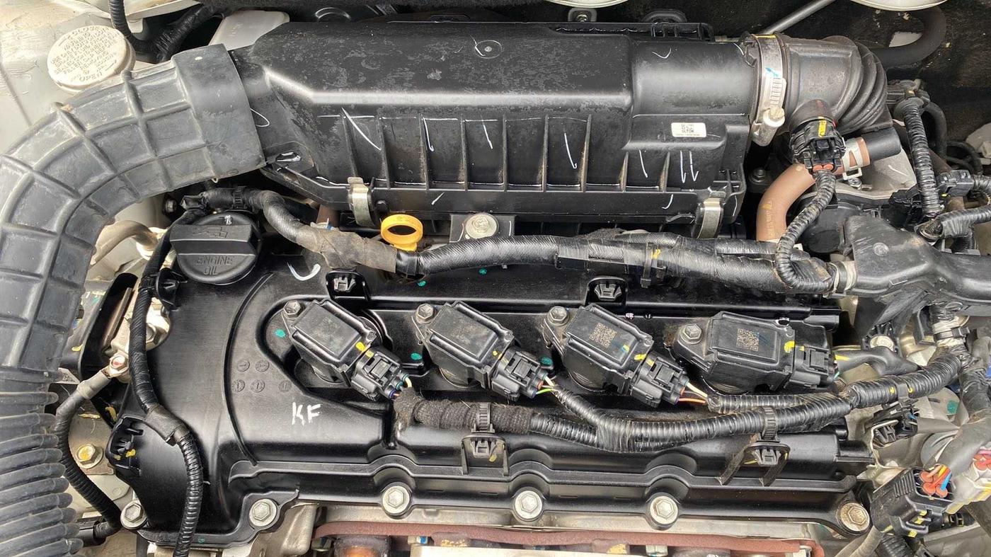 2021 Maruti XL6 ALPHA MT, Petrol, Manual, 30,449 km, Open Bonet
