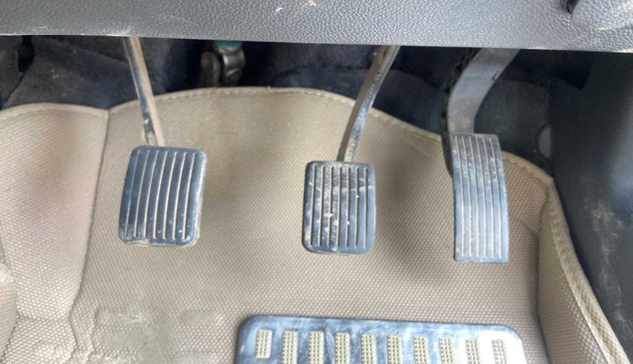 2014 Hyundai Xcent S 1.2, Petrol, Manual, 50,859 km, Pedals