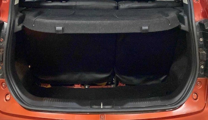 2017 Maruti IGNIS ZETA 1.2 AMT DUAL TONE, Petrol, Automatic, 19,523 km, Boot Inside