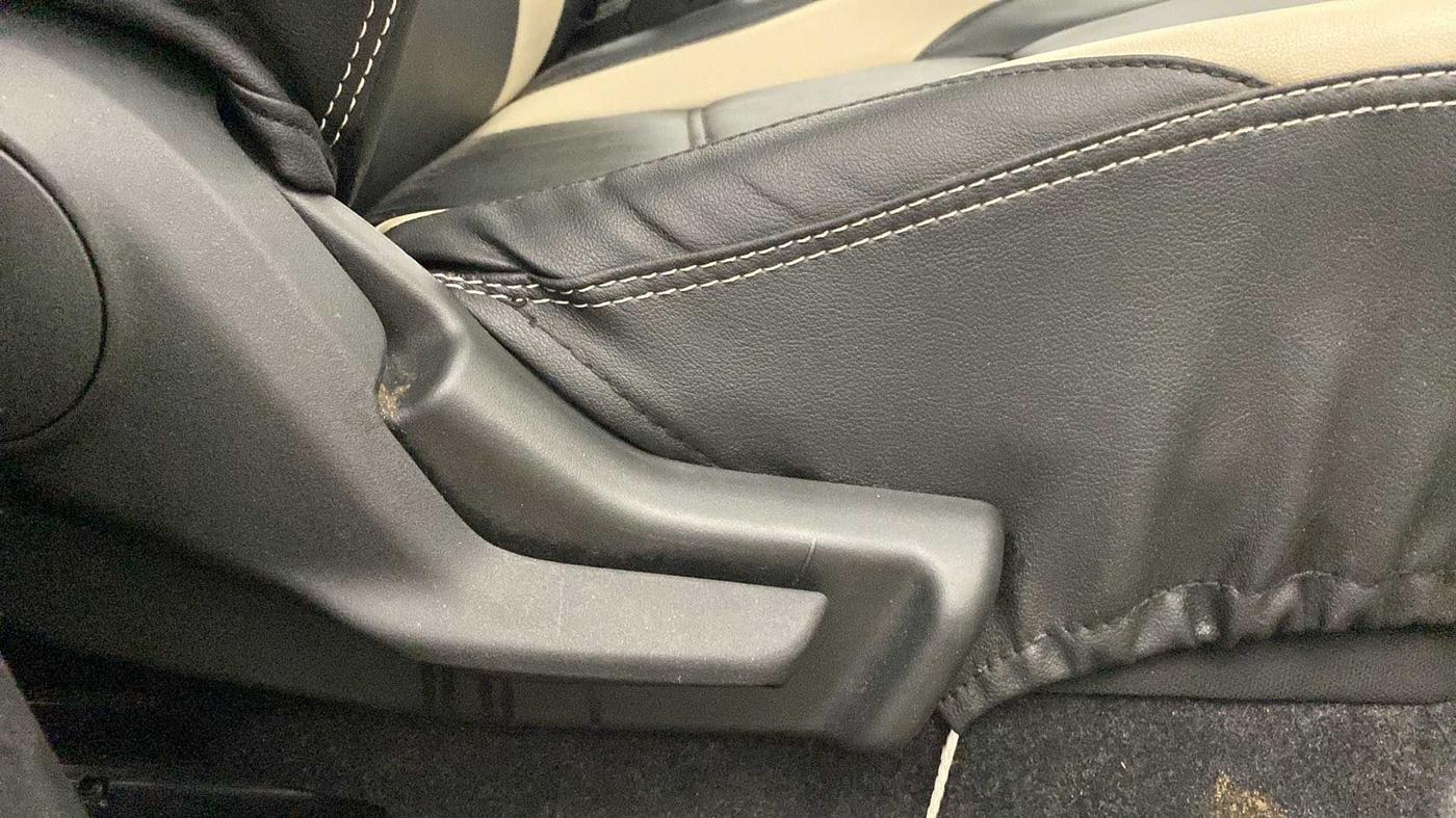 2022 Maruti IGNIS ZETA 1.2, Petrol, Manual, 20,121 km, Driver Side Adjustment Panel