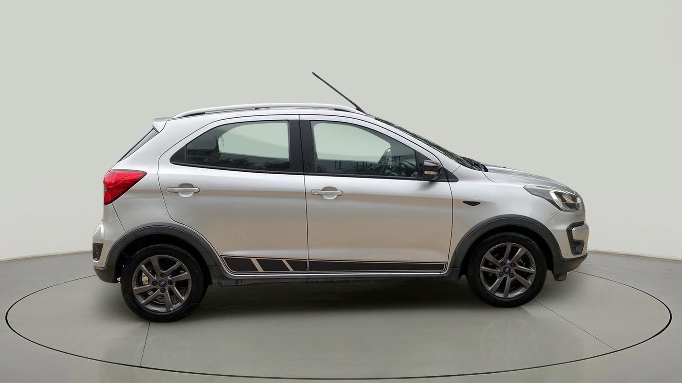 2018 Ford FREESTYLE TITANIUM 1.5 DIESEL, Diesel, Manual, 98,717 km, Right Side View