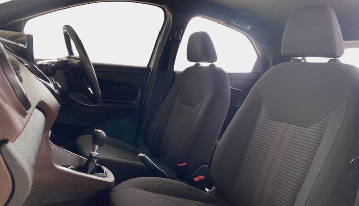 2018 Ford FREESTYLE TITANIUM 1.5 DIESEL, Diesel, Manual, 98,717 km, Right Side Front Door Cabin