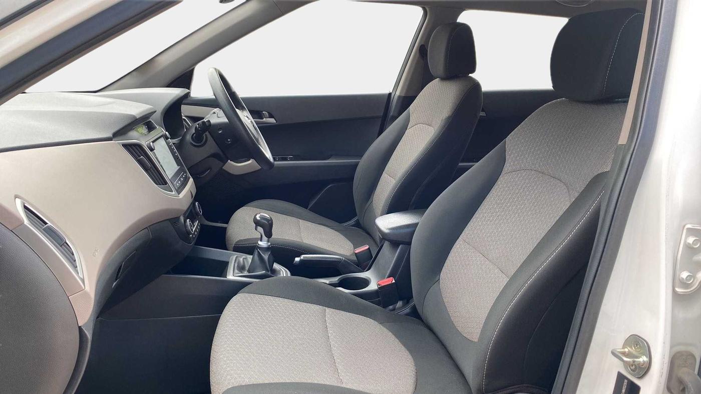 2017 Hyundai Creta SX PLUS 1.6 PETROL, Petrol, Manual, 59,159 km, Right Side Front Door Cabin