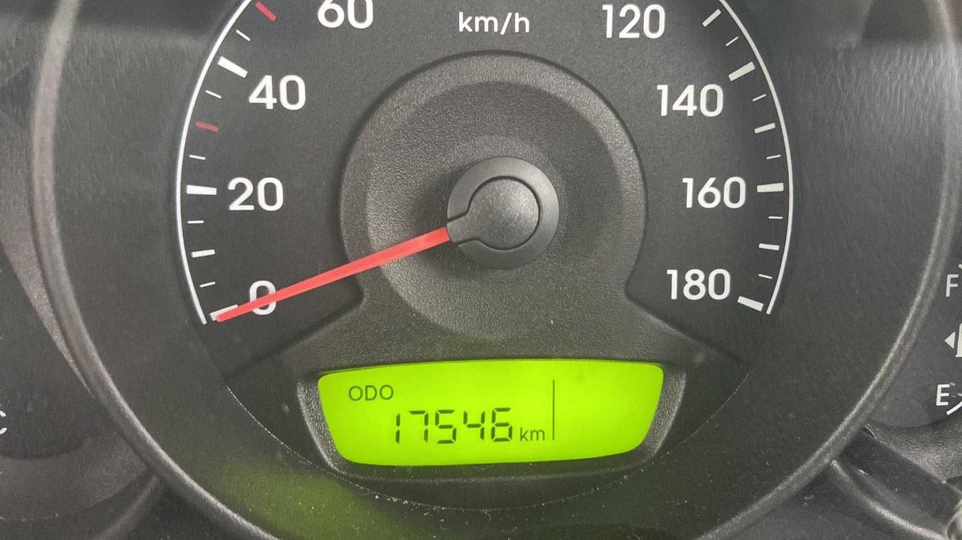 2018 Hyundai Eon ERA +, Petrol, Manual, 17,524 km, Odometer Image