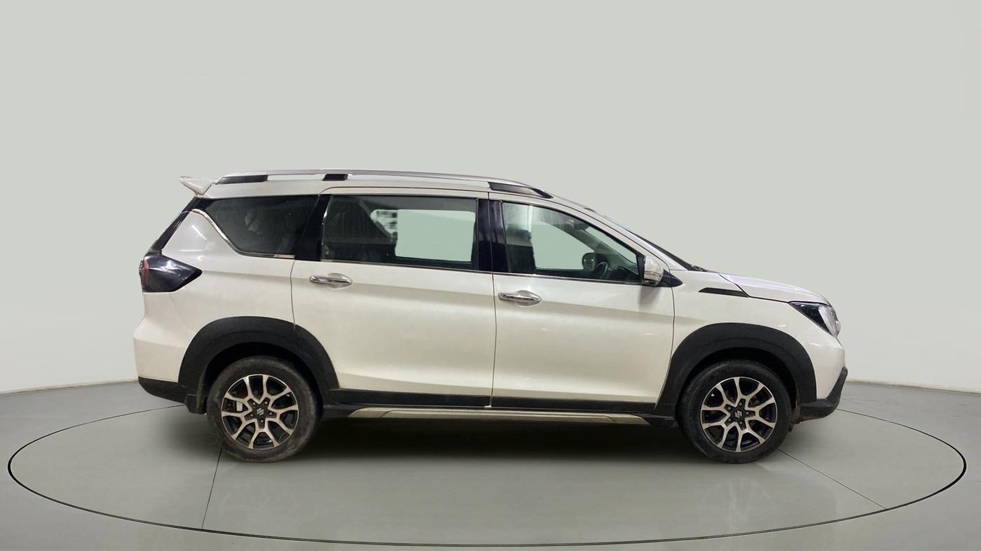 2023 Maruti XL6 ALPHA PLUS MT, Petrol, Manual, 21,398 km, Right Side View
