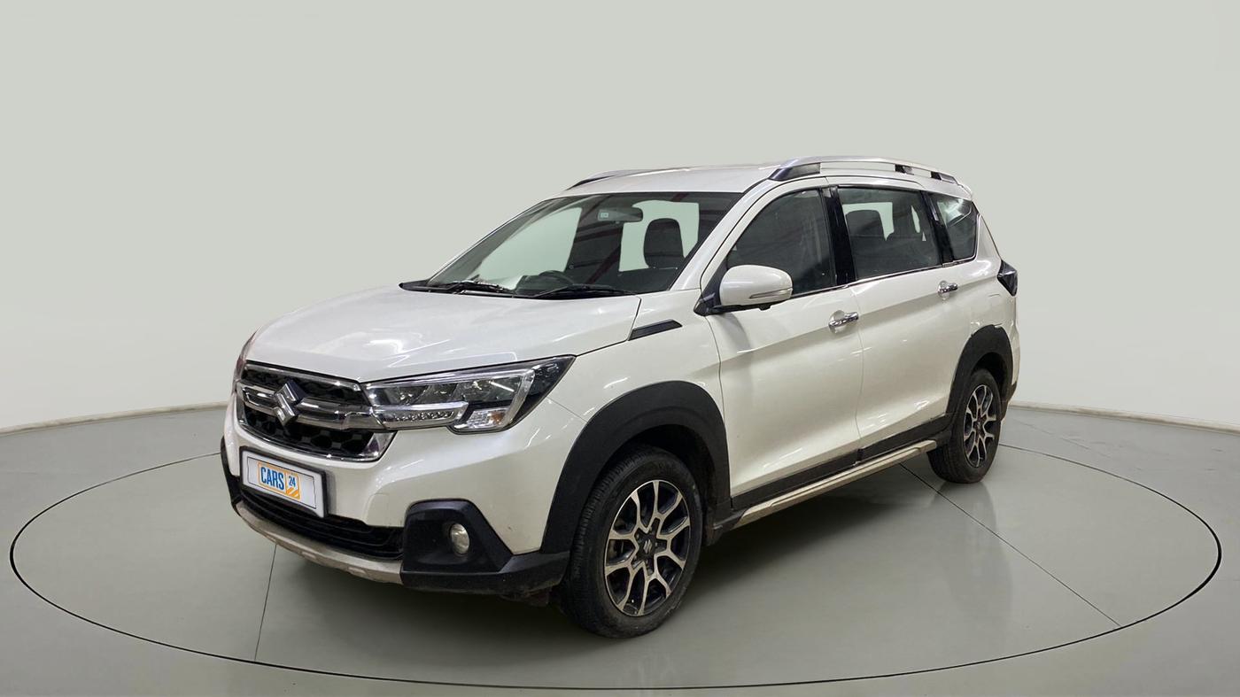 2023 Maruti XL6 ALPHA PLUS MT, Petrol, Manual, 21,398 km, Left Front Diagonal