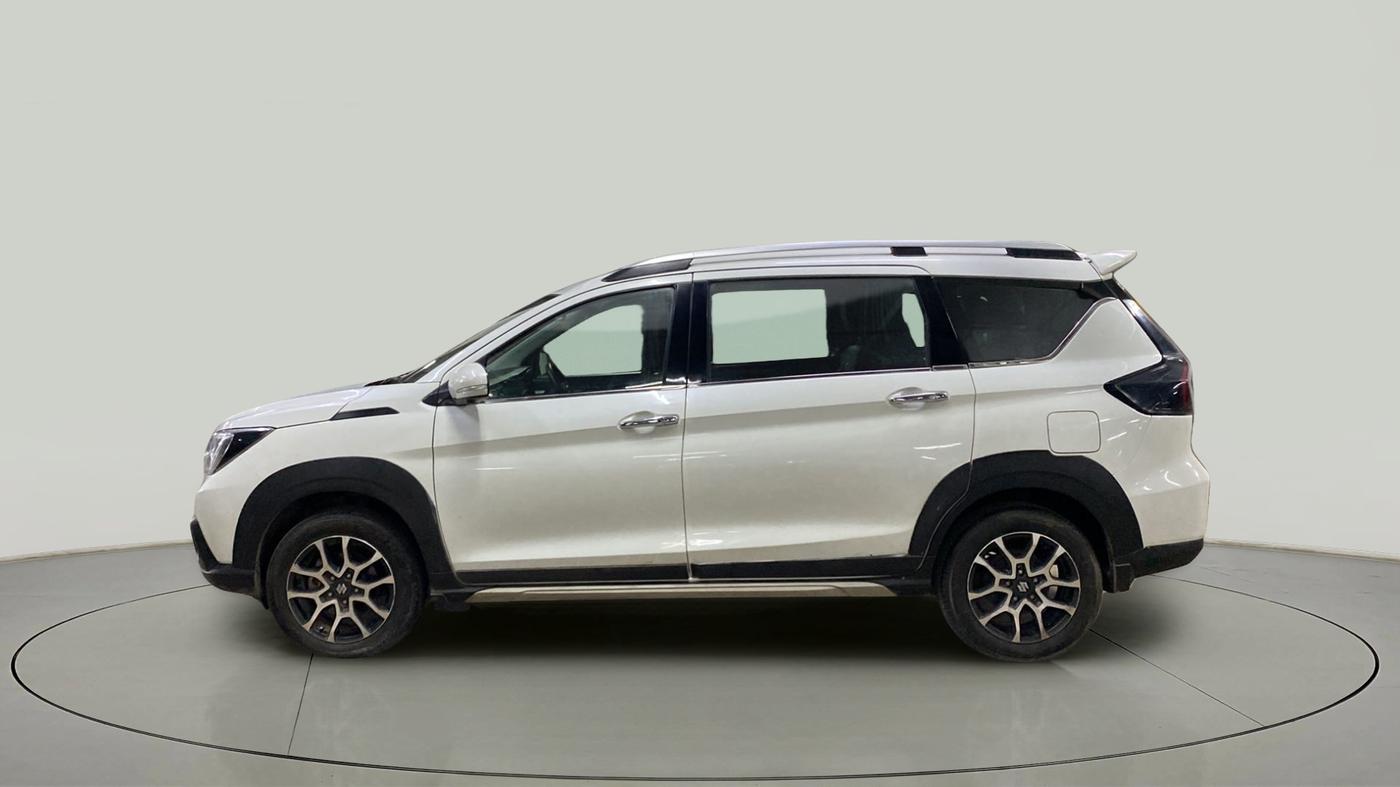 2023 Maruti XL6 ALPHA PLUS MT, Petrol, Manual, 21,398 km, Left Side