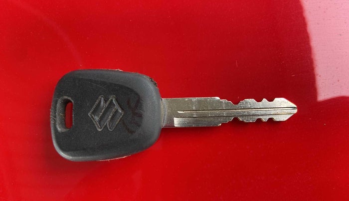 2023 Maruti Swift LXI, Petrol, Manual, 4,064 km, Key Close Up