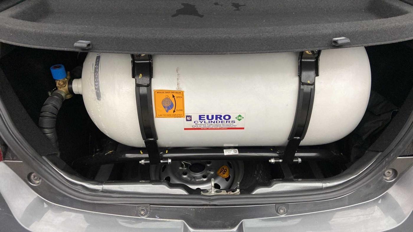 2023 Tata Tiago XM CNG, CNG, Manual, 16,890 km, Boot Inside