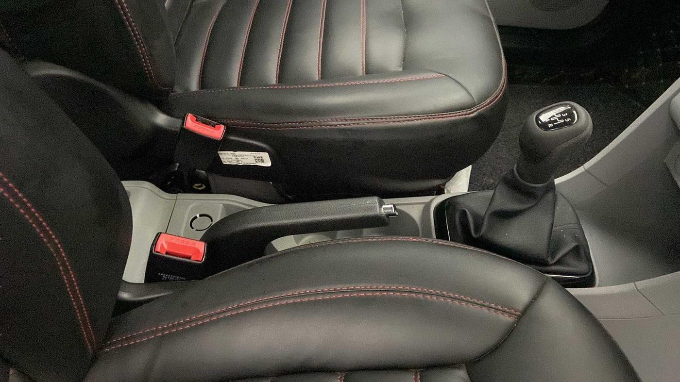 2023 Tata Tiago XM CNG, CNG, Manual, 16,890 km, Gear Lever