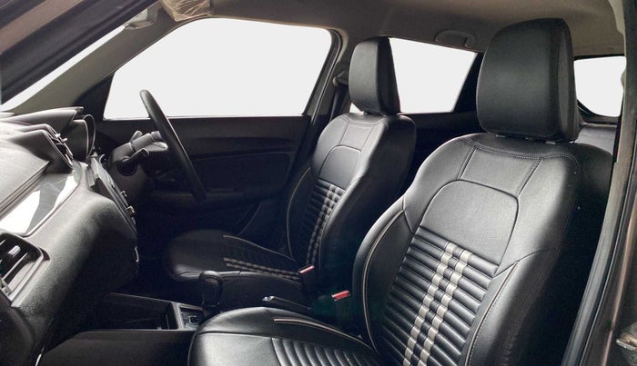 2018 Maruti Swift VXI AMT, Petrol, Automatic, 66,054 km, Right Side Front Door Cabin