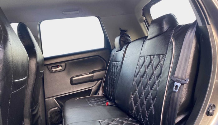 2020 Maruti New Wagon-R VXI (O) 1.2 AMT, Petrol, Automatic, 29,162 km, Right Side Rear Door Cabin