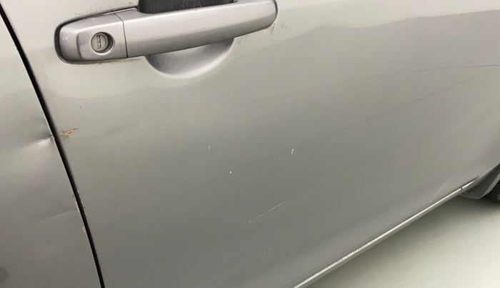 2012 Maruti Swift Dzire VXI, Petrol, Manual, 75,395 km, Driver-side door - Minor scratches