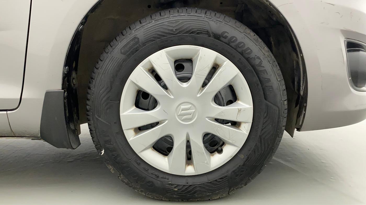 2012 Maruti Swift Dzire VXI, Petrol, Manual, 75,395 km, Right Front Wheel