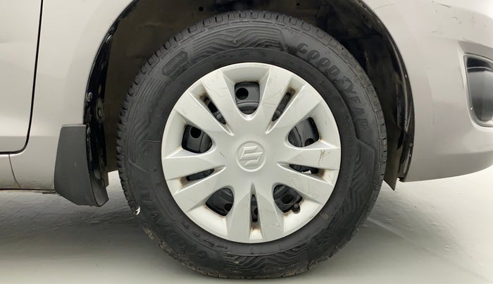 2012 Maruti Swift Dzire VXI, Petrol, Manual, 75,395 km, Right Front Wheel