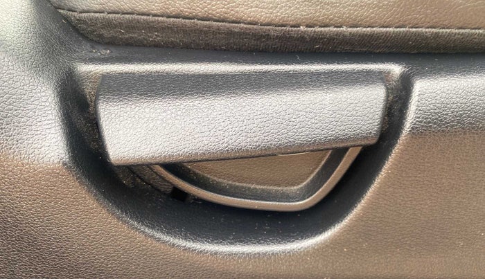 2019 Hyundai NEW SANTRO SPORTZ AMT, Petrol, Automatic, 31,510 km, Driver Side Adjustment Panel