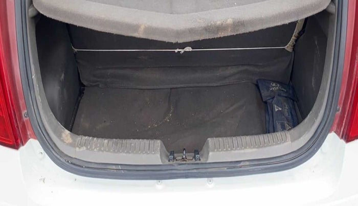 2013 Hyundai i10 SPORTZ 1.2, Petrol, Manual, 89,892 km, Boot Inside
