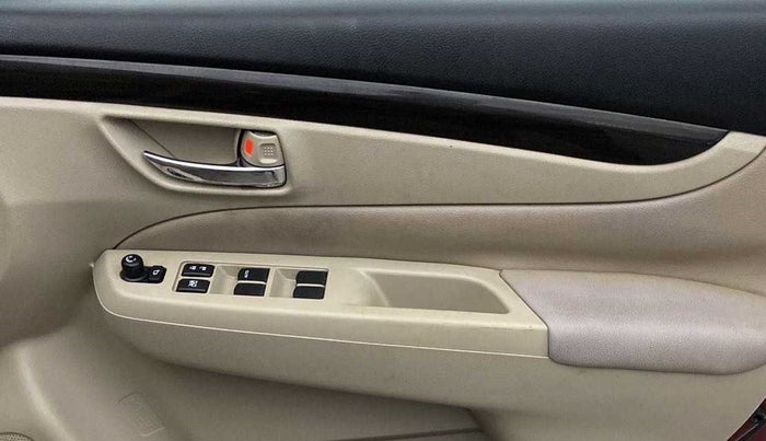 2014 Maruti Ciaz ZXI, Petrol, Manual, 82,184 km, Driver Side Door Panels Control