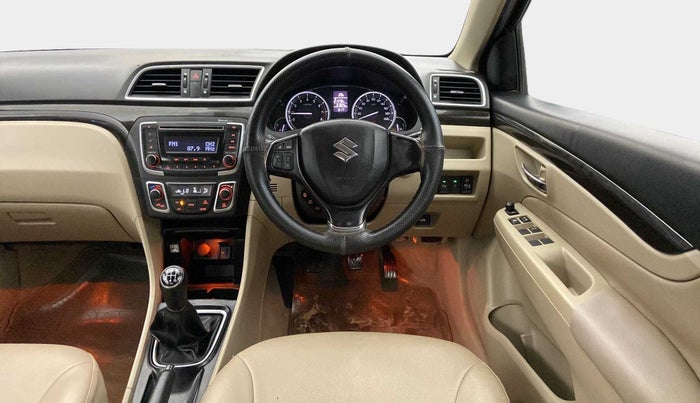 2014 Maruti Ciaz ZXI, Petrol, Manual, 82,184 km, Steering Wheel Close Up