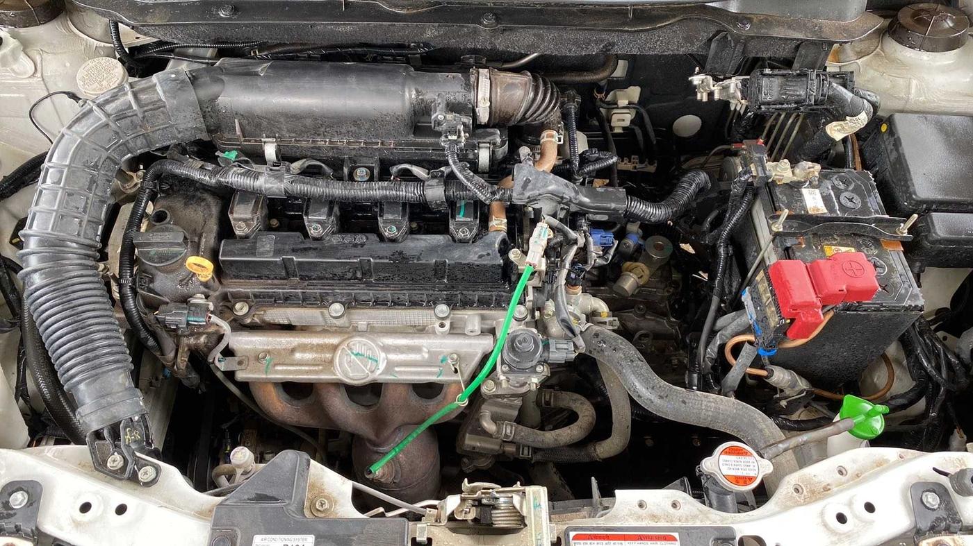 2021 Maruti Swift LXI, CNG, Manual, 29,057 km, Open Bonet