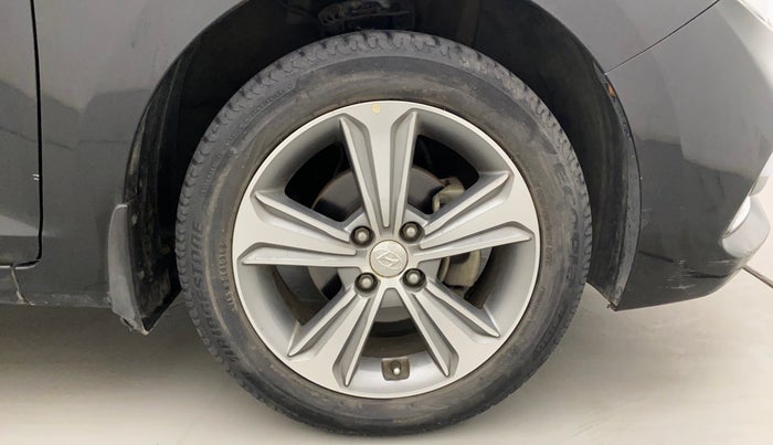 2019 Hyundai Verna 1.6 VTVT SX + AT, Petrol, Automatic, 29,743 km, Right Front Wheel