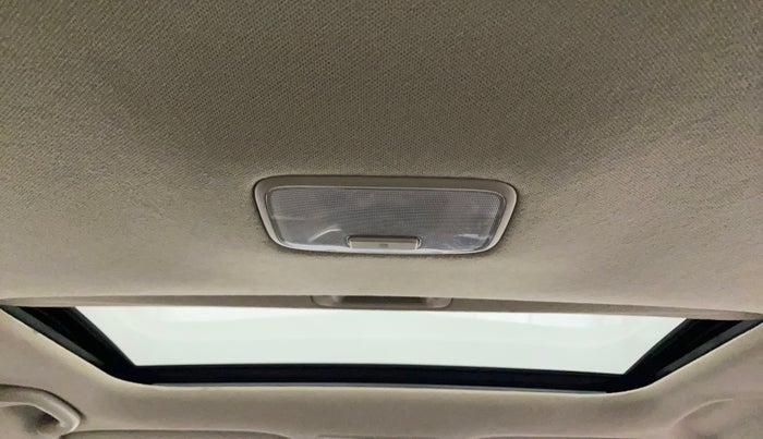 2019 Hyundai Verna 1.6 VTVT SX + AT, Petrol, Automatic, 29,743 km, Moonroof/ Sunroof
